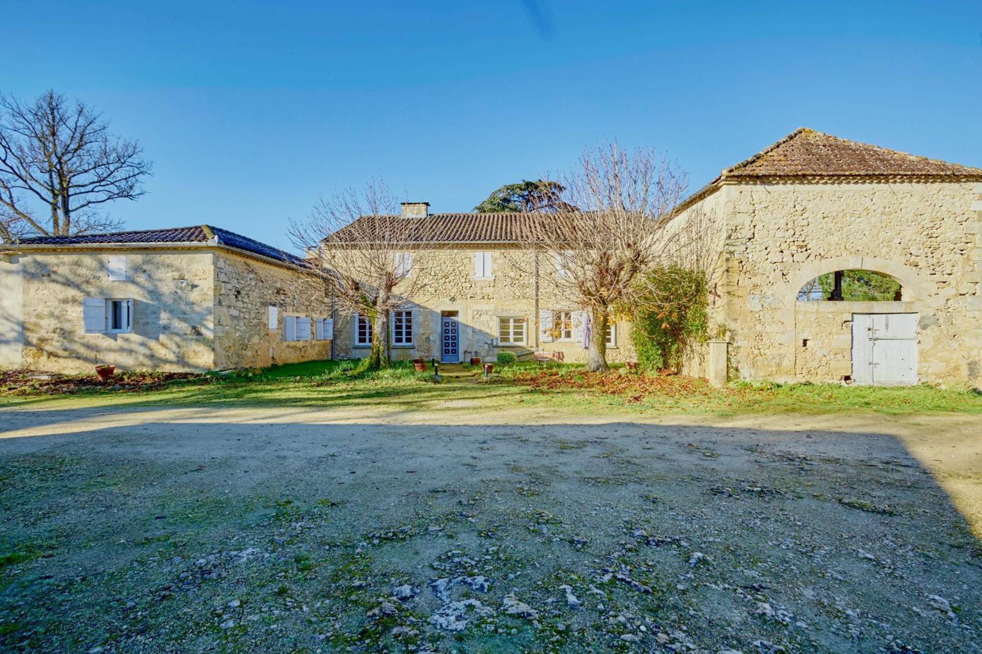 Chambres D'Hotes De Charme Avec Piscine - Le Clos Boissiere Valence-sur-Baïse Eksteriør billede